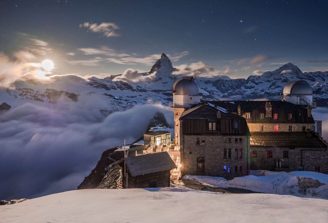 A unique stay at the 3100 Kulmhotel Gornergrat, opposite the Matterhorn